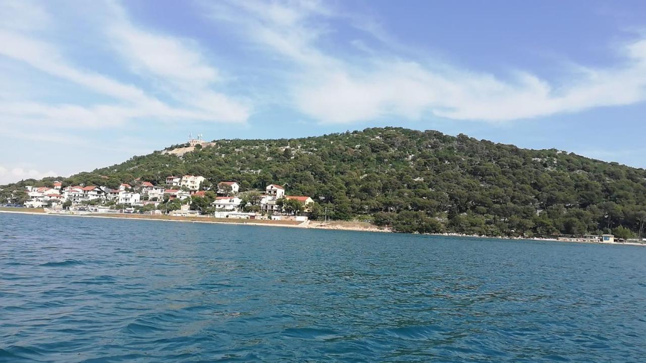 Solis Apartman Tisno Kültér fotó